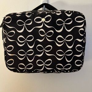 Kate Spade Black and White Bow Patterned Women's Toiletries Bag